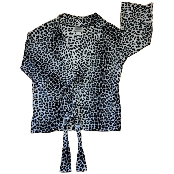 Vintage Chico's Women's Tie-Front Top Leopard-Print Black & White Size XS (EUC) - Picture 4 of 5